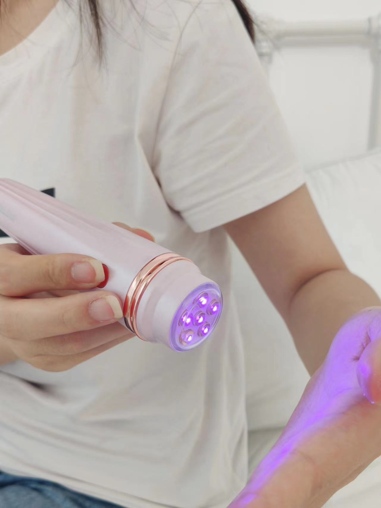 Blue Light Therapy Acne Device for Acne Treatment Solution