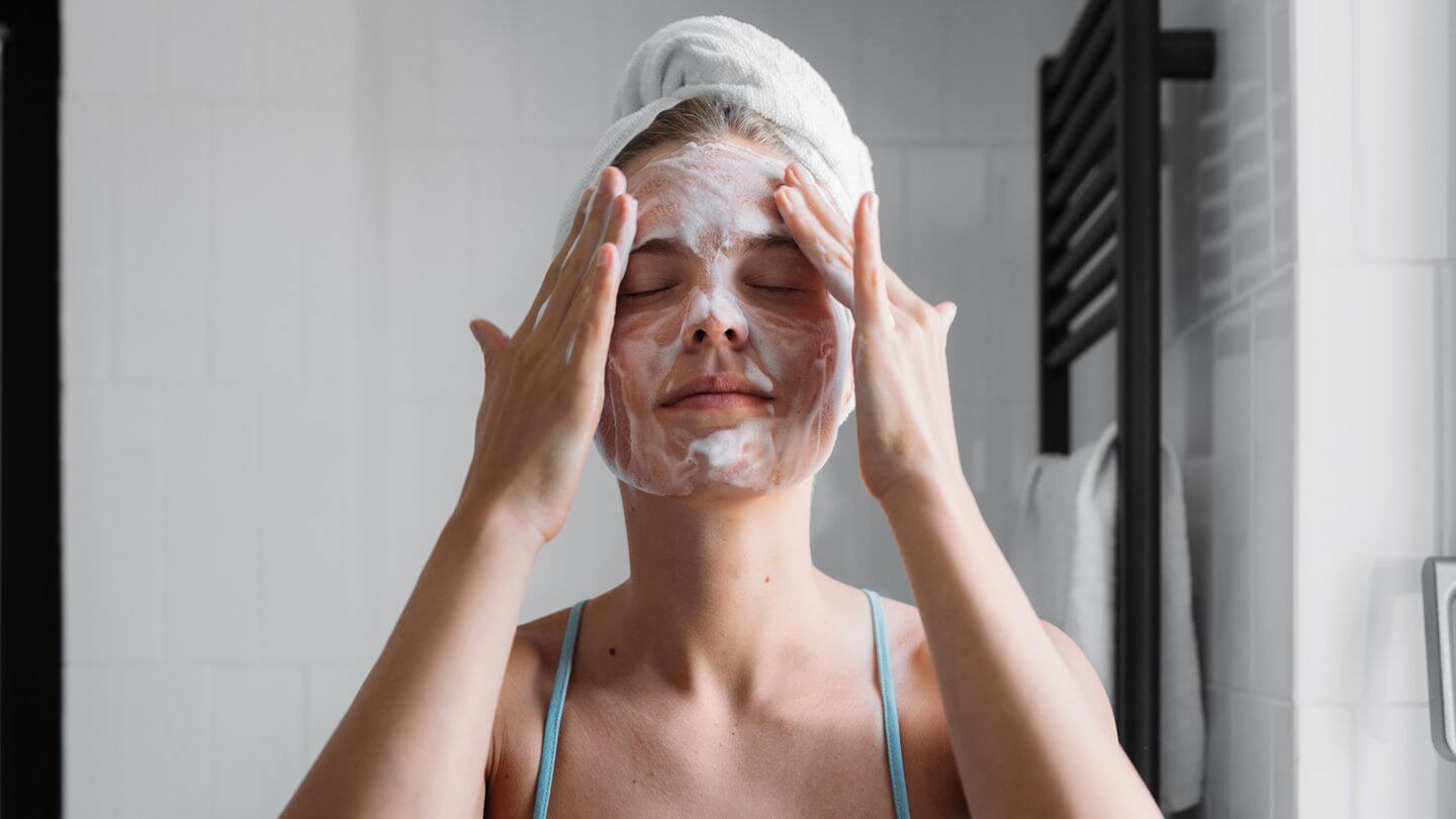 Designing Beauty Solutions: Crafting the Perfect Facial Cleansing Device