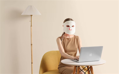 Private-Label LED Face Masks