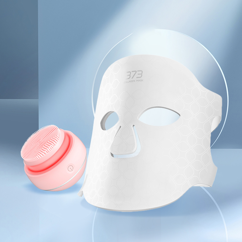 3 Ways of Improving Your Skin With An LED Mask